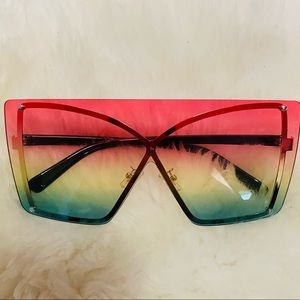 Oversized Sunglasses ❌ Final Sale Price ❌